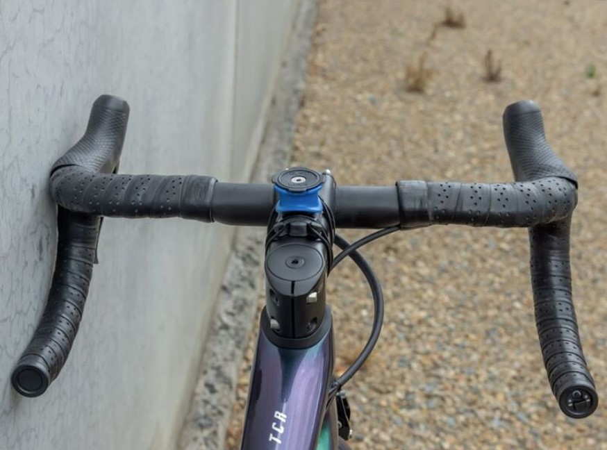 QUAD LOCK Flat Bar AdaptorQUAD LOCK Flat Bar Adaptor - Image 4